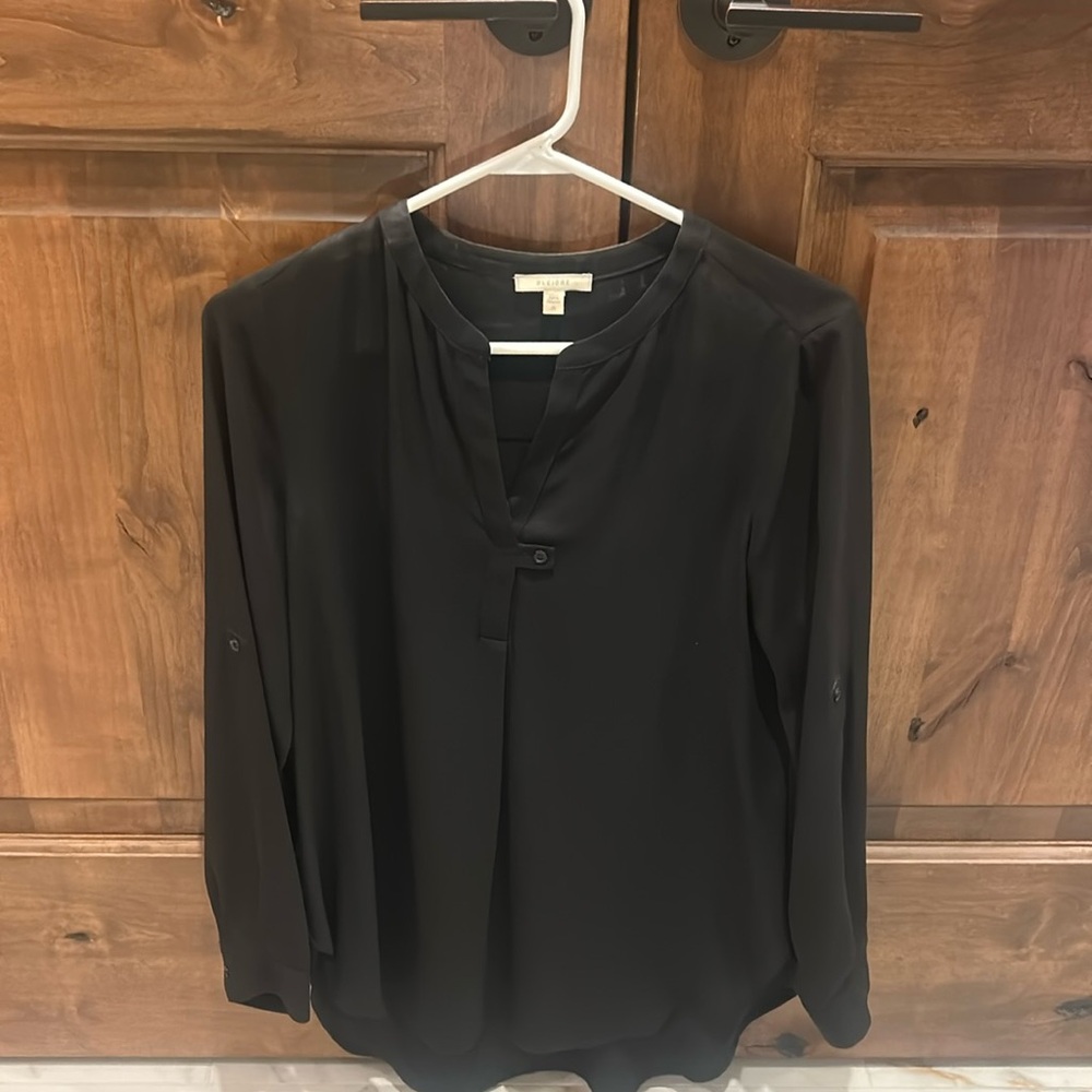 Woman’s blouse